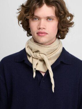 extreme cashmere NWOT knitted cashmere-blend scarf Latte